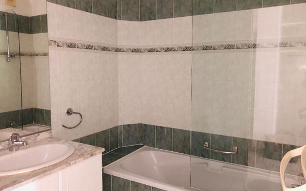 Appartement à louer    3 pièces •  Manosque