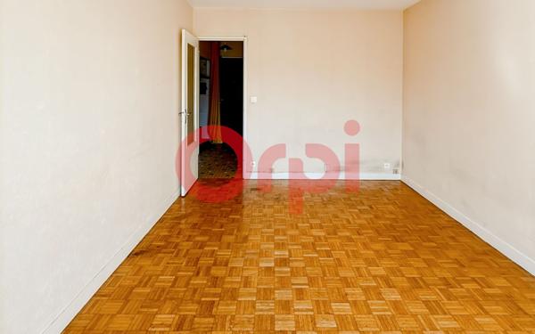 Appartement à vendre    1 pièce • 30,62 m2 Bron