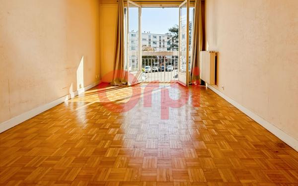 Appartement à vendre    1 pièce • 30,62 m2 Bron