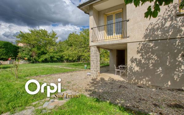 Maison à vendre    4 pièces •  Chomérac