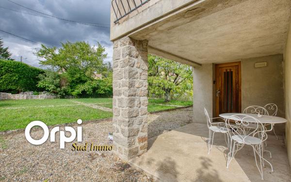 Maison à vendre    4 pièces •  Chomérac