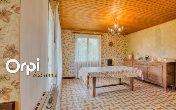 Maison à vendre    4 pièces •  Chomérac