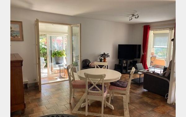 Vente Villa de plain-pied avec jardin de 350 M2 Meze   