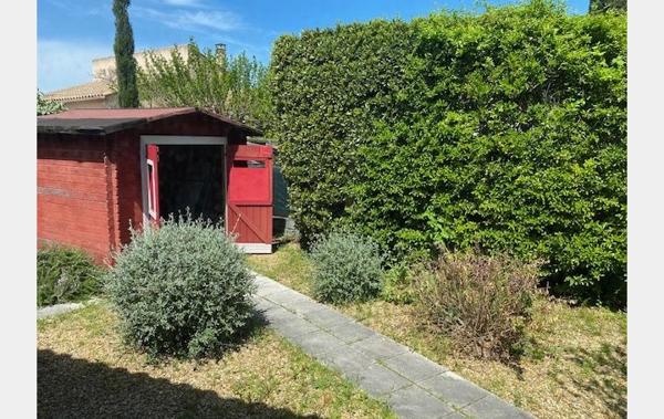 Vente Villa de plain-pied avec jardin de 350 M2 Meze   