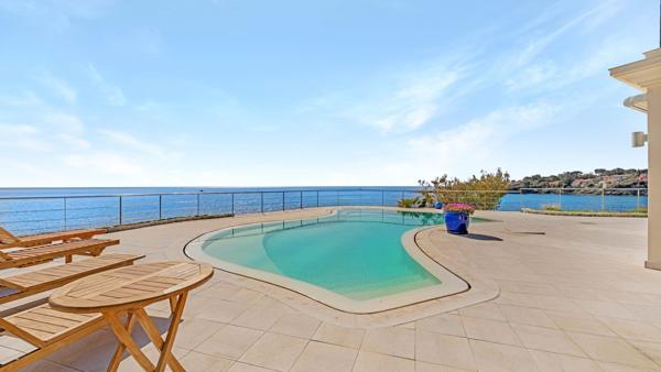Vente Villa de luxe Les Issambres 7 Pièces 288 m²