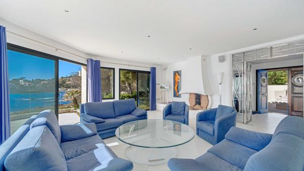 Vente Villa de luxe Les Issambres 7 Pièces 288 m²