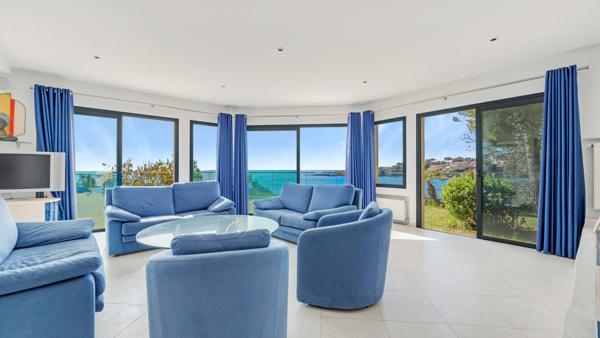 Vente Villa de luxe Les Issambres 7 Pièces 288 m²