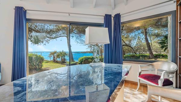Vente Villa de luxe Les Issambres 7 Pièces 288 m²