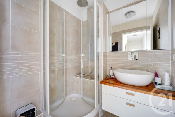 Appartement F3 à vendre  3 pièces - 64,90 m2 MONTROUGE - 92