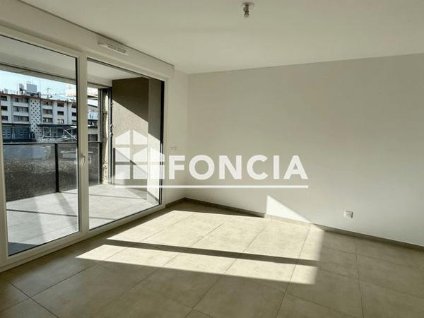 Location Appartement 2 pièces 38.43 m² - RESIDENCE DESSAIX Thonon Les Bains 74200