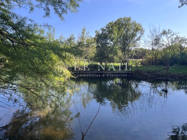 Propriété de campagne datant du XVIIIe siècle en Sud Vienne