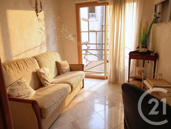 Appartement F3 à vendre  3 pièces - 79,80 m 2   CHERBOURG EN COTENTIN  - 50