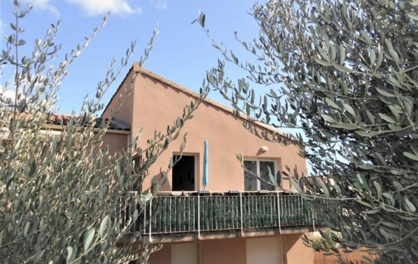 Vente Appartement P2 Avec balcon Saint-gilles   