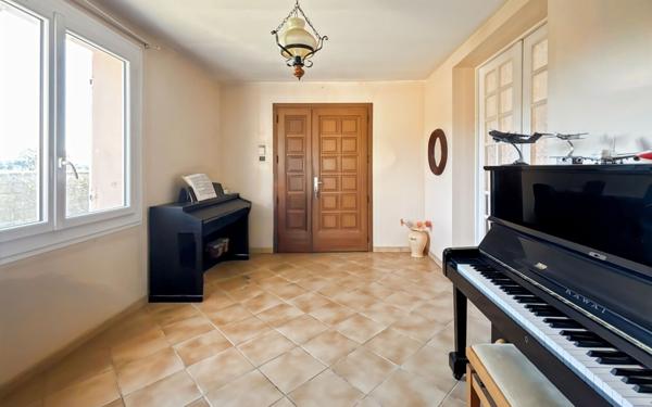 Maison à vendre    7 pièces •  Fontenilles