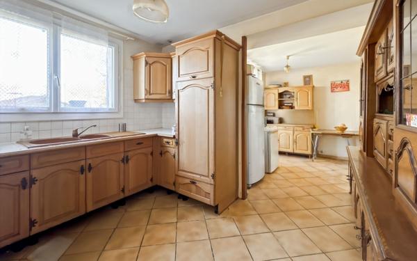 Maison à vendre    7 pièces •  Fontenilles