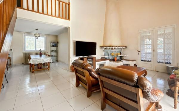 Maison à vendre    7 pièces •  Fontenilles