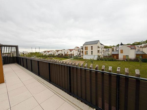 Appartement Courdimanche 4 pièce(s) 72 m2 €299 000 ** - Référence 2286