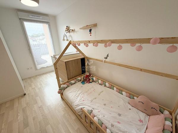 Appartement Courdimanche 4 pièce(s) 72 m2 €299 000 ** - Référence 2286