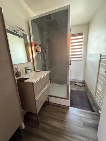 Vente                                                      Maison
                        
                     4 pièces                      72 m2                     à Combs-la-Ville