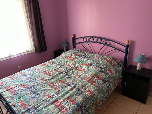 Maison mitoyenne avec 3 T3 proche des plages