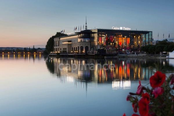 A vendre-Bel appartement F4 DE 79M2- Centre ville d'ENGHIEN LES BAINS (95)