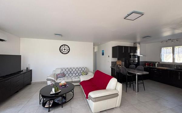 Maison à vendre    4 pièces •  Narbonne