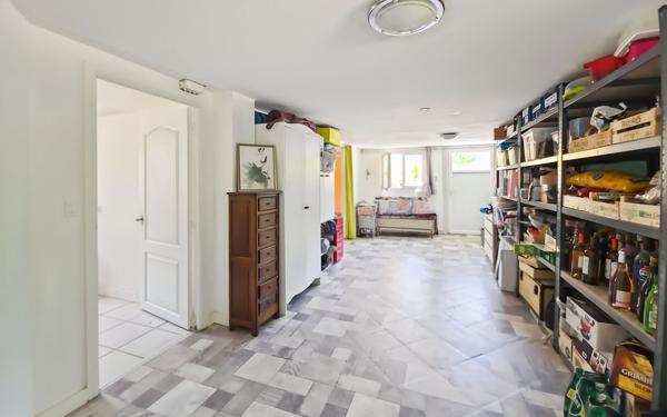 Maison à vendre    5 pièces • 160 m2 Escalquens