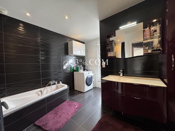 Maison 5 pièce(s) 3 chambre(s) 98 m²