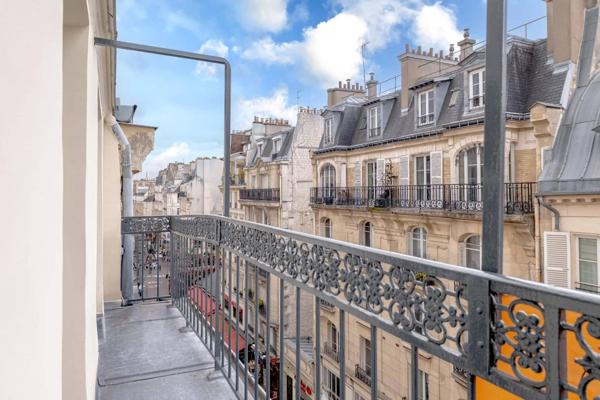 Bijoux vue sur les toits du 6e. 4 pièces, Balcon, 2 SDE, 2 WC