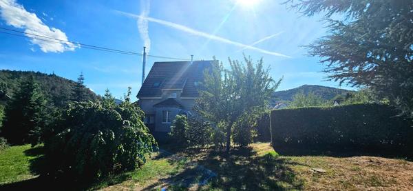 SCHIRMECK – Maison familiale avec atelier de 65 m², terrain et vue montagnes