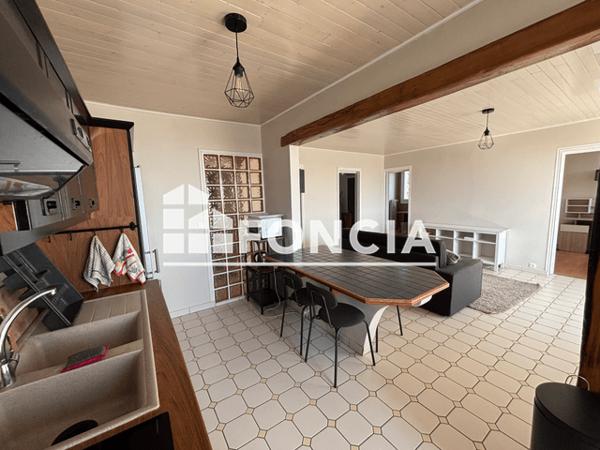 Location Appartement meublé 3 pièces 68.6 m² - Reims 51100