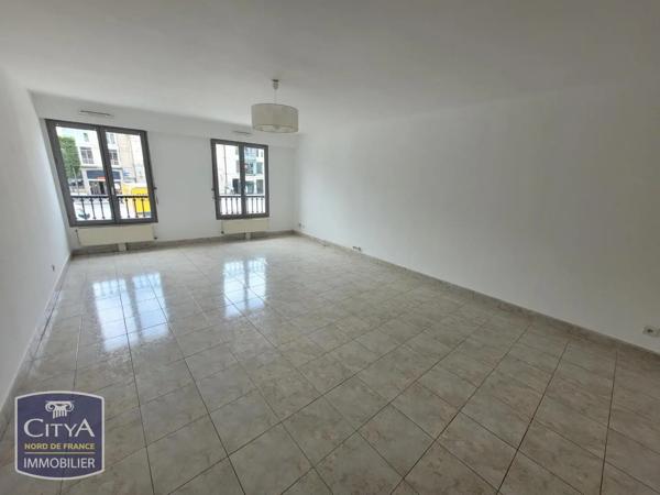 Appartement à louer 3 pièces 68.49m² Douai (59500)