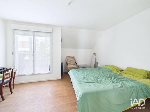 Location appartement 4 pièces 83 m² Noisy-le-Sec