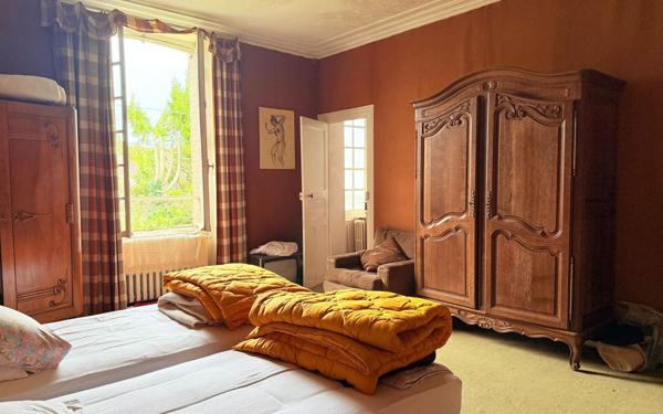 Maison à vendre    8 pièces •  Provins