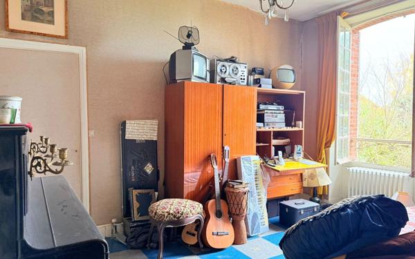 Maison à vendre    8 pièces •  Provins