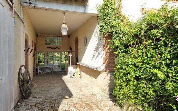 Maison à vendre    8 pièces •  Provins