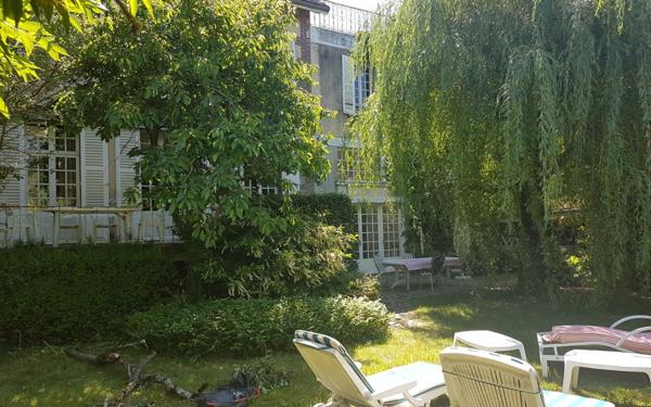 Maison à vendre    8 pièces •  Provins