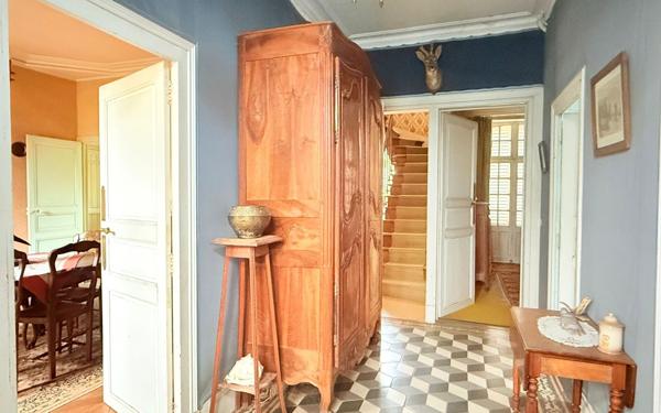 Maison à vendre    8 pièces •  Provins