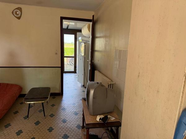 17190 - " Ancienne ferme" - Ensemble Immobilier 10 pièce(s) 147 m2 - LILEAU -