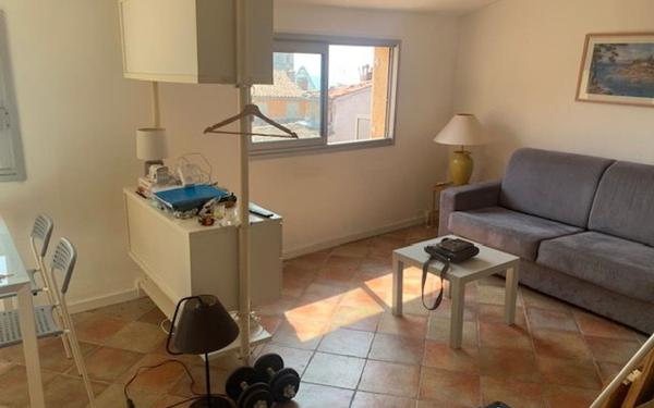 Appartement à louer    1 pièce • 25,45 m2 Grasse
