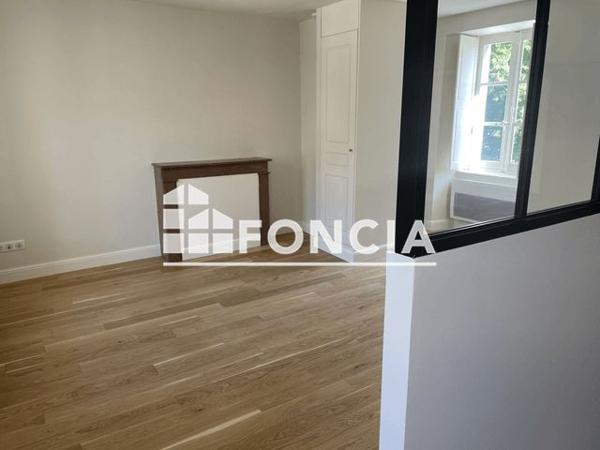 Location Studio 25.99 m² - 7 rue Général Lecourbe Besançon 25000