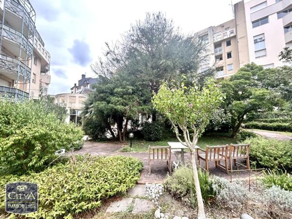 Appartement à vendre 2 pièces 53.19m² Pau (64000)
