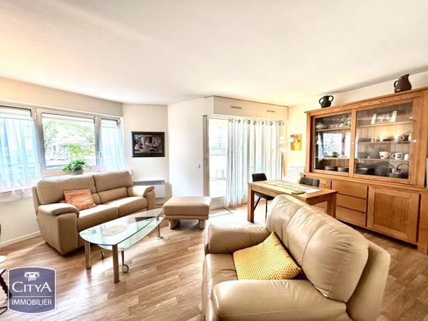 Appartement à vendre 2 pièces 53.19m² Pau (64000)