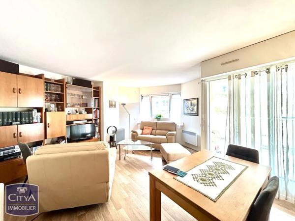 Appartement à vendre 2 pièces 53.19m² Pau (64000)