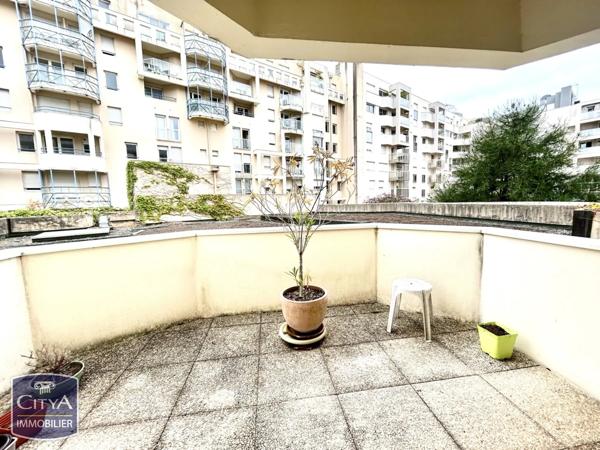 Appartement à vendre 2 pièces 53.19m² Pau (64000)
