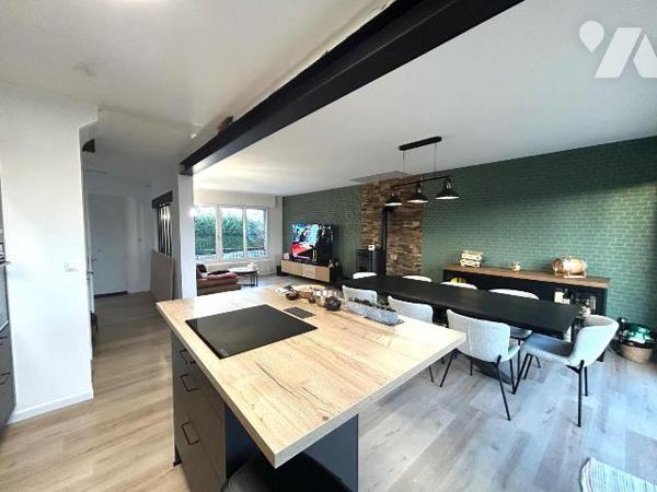 En exclusivité chez Notaires Flandres Littoral !
Maison semi individuelle sur une parcelle de ...