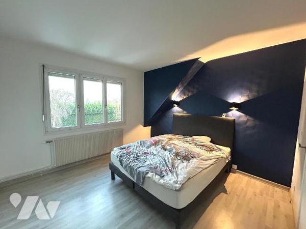 En exclusivité chez Notaires Flandres Littoral !
Maison semi individuelle sur une parcelle de ...