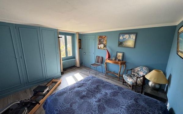 Maison à vendre    5 pièces • 207 m2 Champs-sur-Yonne