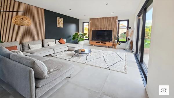 Maison d’Architecte Contemporaine avec Dépendance – 10 min de Nantes et de l’Aéroport