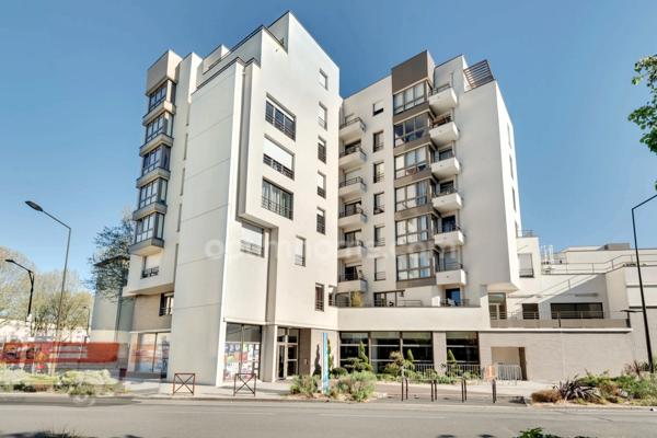Appartement à vendre 2 pièces VILLEJUIF (94)